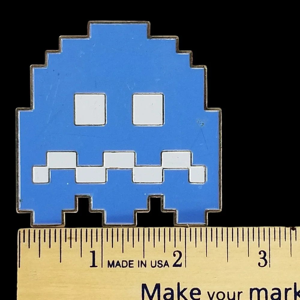 Pac-Man Blue Ghost Belt Buckle Namco Bandai Games Retro Pixel‎ Art Accessory